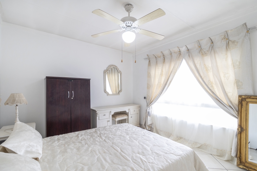 6 Bedroom Property for Sale in Melodie North West